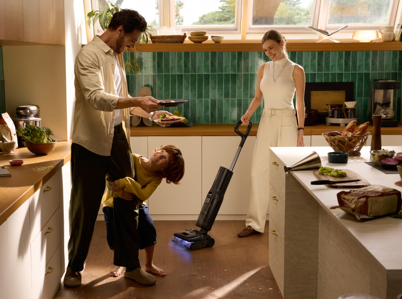 roborock australia f25 ultra steam cleaning certified safe for wooden floors T脺V tested